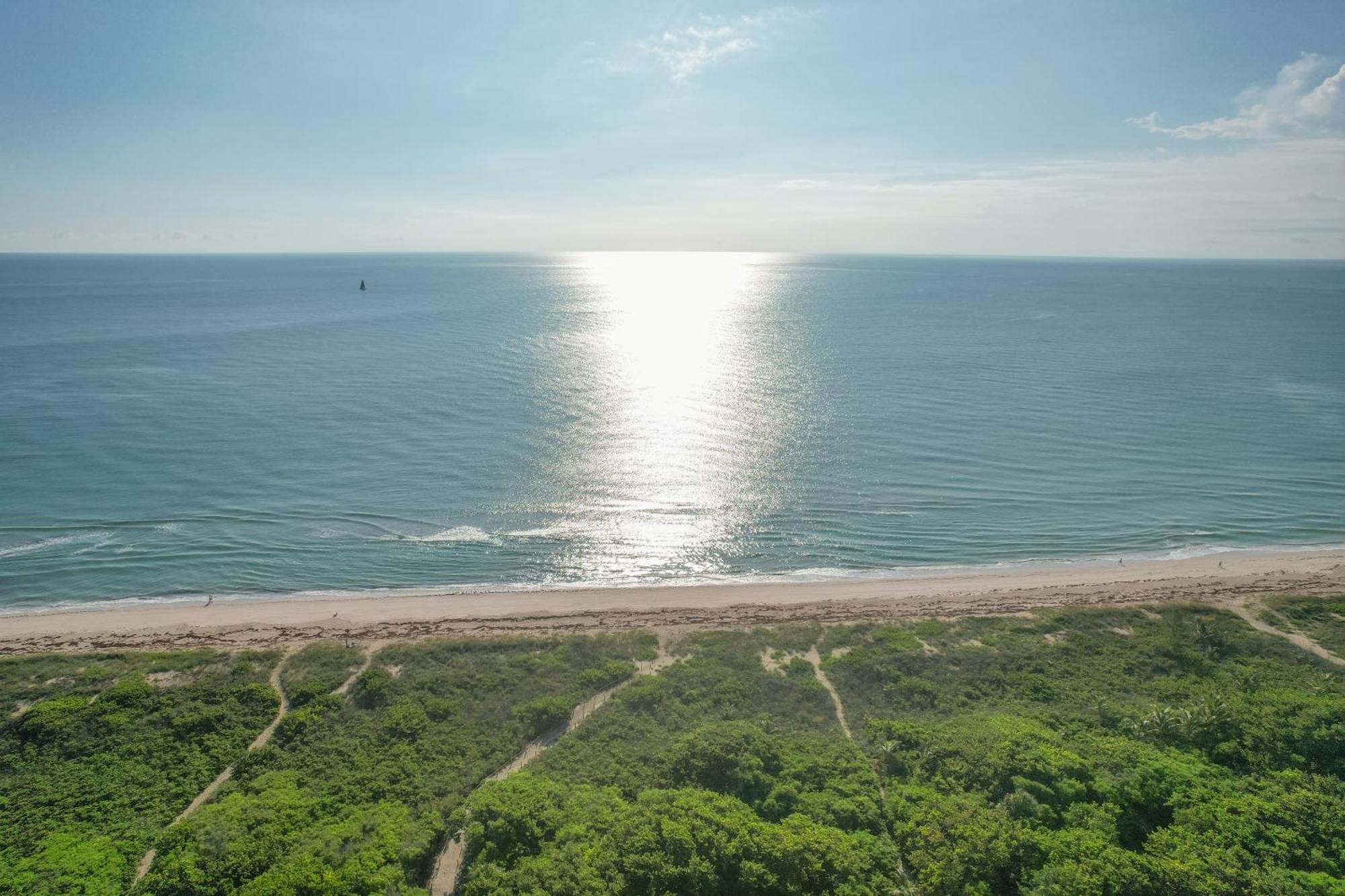 Sandy Shores - 2Br Beach Getaway And Surf Spot Fort Pierce Extérieur photo